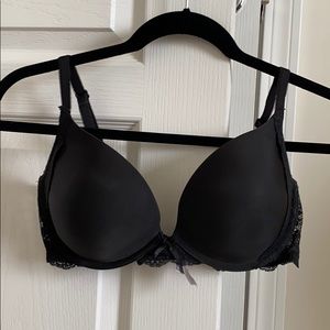 Victoria’s Secret Dream Angels Push-Up Bra 36D